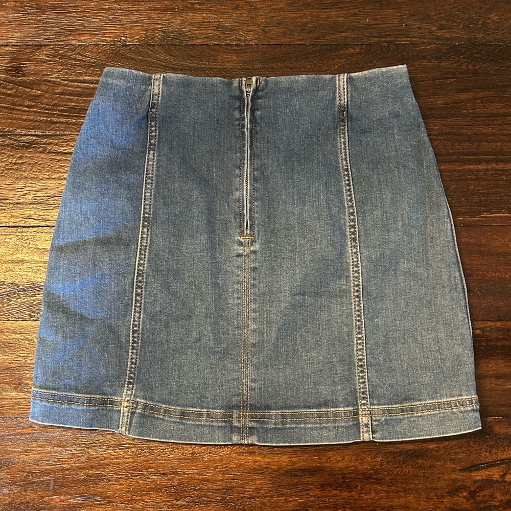 Y2K Stretch Denim Blue Jean Mini Skirt - Picture 2 of 4